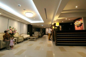 Leelawadee Modern Resort Huaykwang - ลีลาวดี ห้วยขวาง